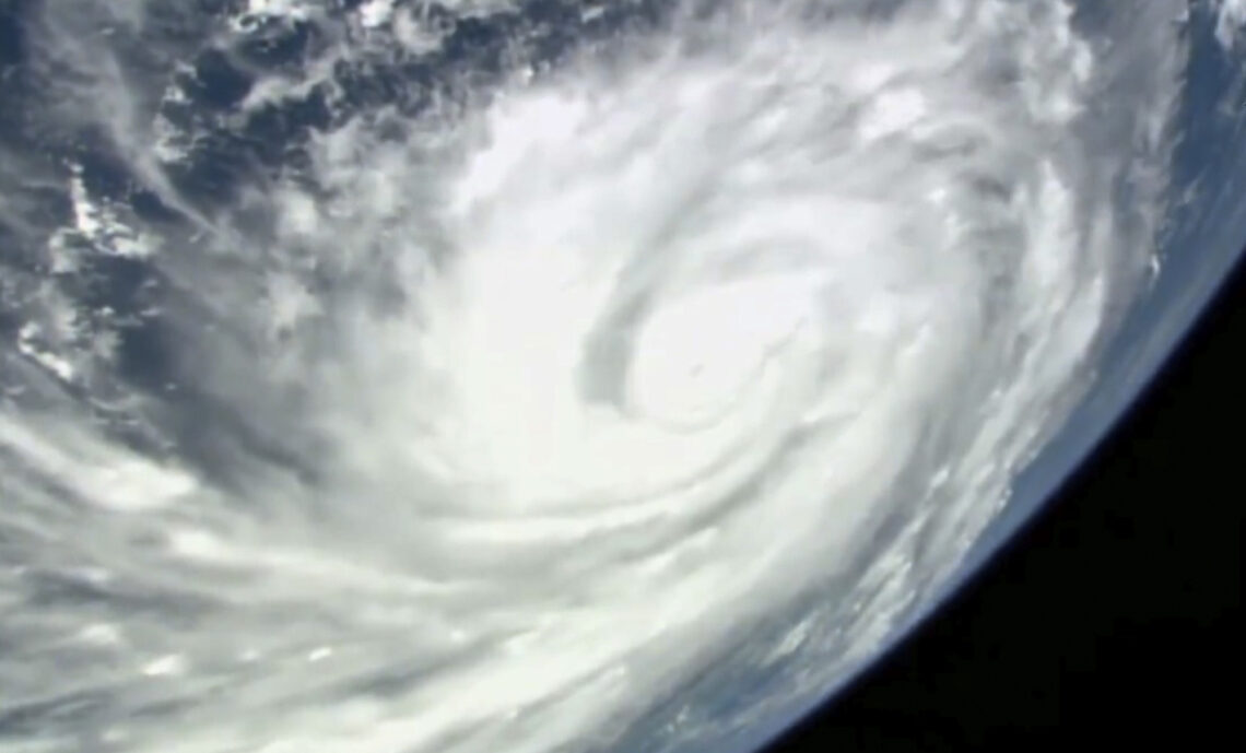 El huracán Ian, visto desde la Estación Espacial Internacional. Foto: NASA (vía AP)
