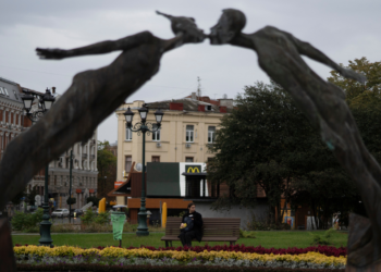 Plaza de Járkiv, Ucrania, el martes 20 de septiembre de 2022.  Foto: AP/Leo Correa)