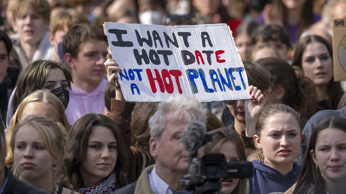 Manifestación contra el cambio climático en Berlín. Foto: Monika Skolimowska / AP)
