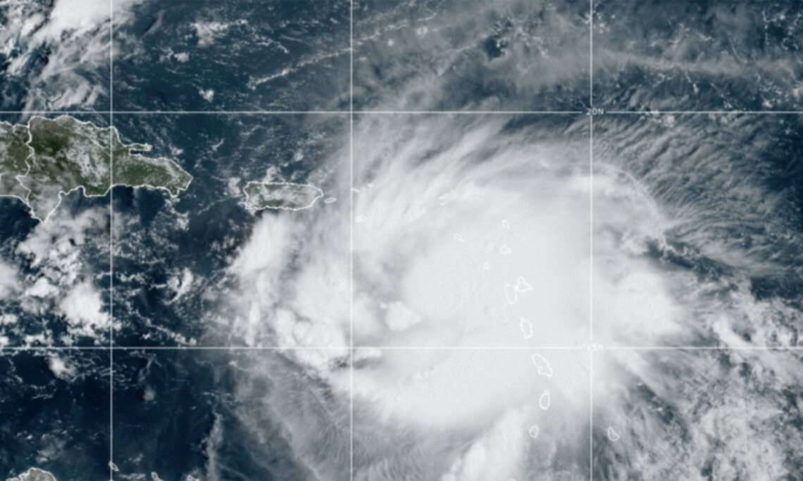 Imagen satelital de la tormenta Fiona. Foto: NOAA