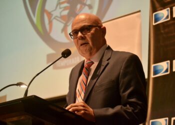 Doctor José Quiles, presidente de la Federación de Béisbol de Puerto Rico. Foto: CyberNews