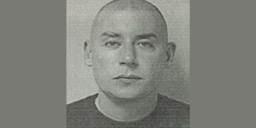 Ficha policiaca de Cosculluela. Foto suministrada