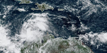 Tormenta Julia en la costa de Colombia. Foto: Centro Nacional de Huracanes