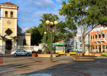 Plaza pública de Hatillo. (Foto suministrada)