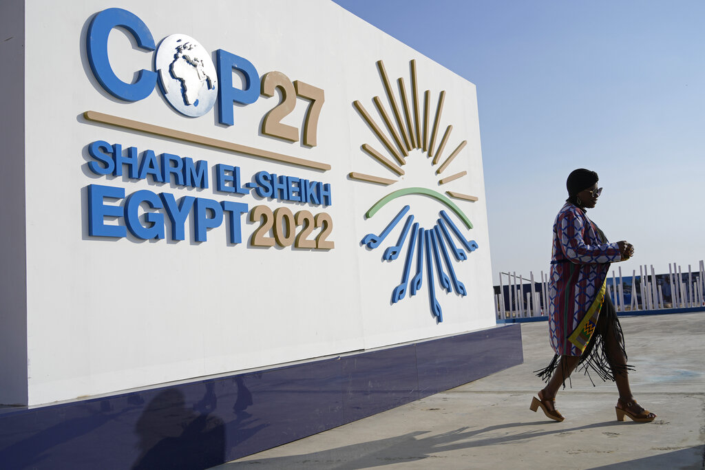 La cumbre climática de Naciones Unidas, COP27, de desarrolla en Sharm el-Sheikh, Egipto. (Foto: Peter Dejong / AP)