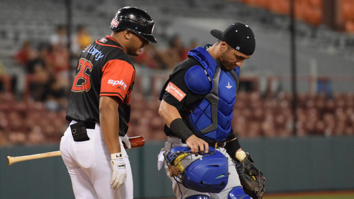 Los Leones y los Cangrejeros se propinaron blanqueadas mutuamente como visitantes. (Foto suministrada / LBPRC)