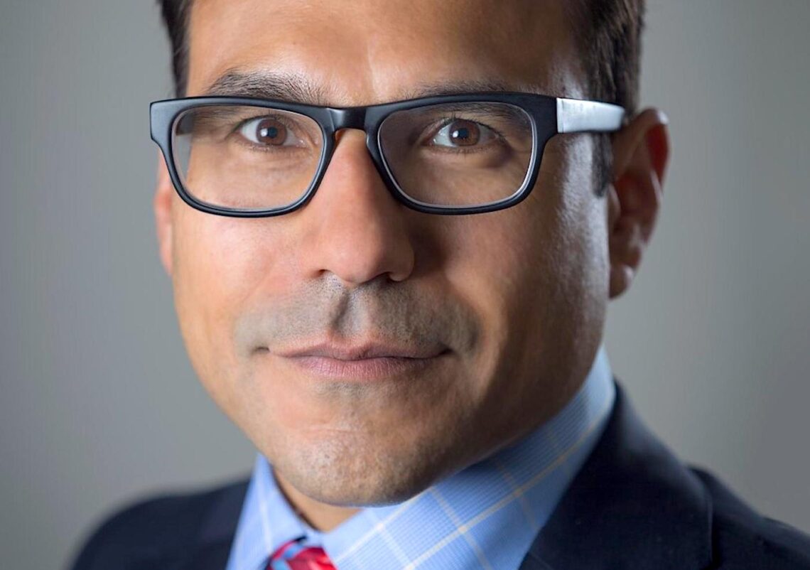 Robert F. Mujica, nuevo director ejecutivo de la Junta de Supervisión Fiscal. (Foto suministrada)