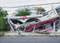 Casa derrumbada por los terremotos de 2020 en Guánica. (Foto: Nahira Montcourt / Centro de Periodismo Investigativo)