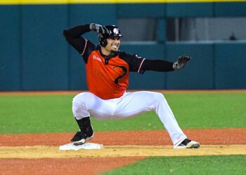 Foto: JC Escarra, de los Leones de Ponce. (Foto: LBPRC Media)