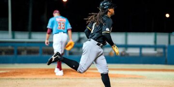 Ozzie Martínez, de los Gigantes de Carolina. (Foto: Favian Valdés | LBPRC Media)