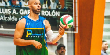 Ulises Maldonado, de los Plataneros de Corozal. (Foto suministrada: FPV)