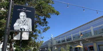 Plaza el Mercado Isabel II (Foto: Michelle Estrada Torres)