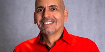 Carlos Román Román, alcalde de Hatillo (Foto: Facebook oficial Carlos Román Román)