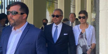 Al centro, Joseph Fuentes Fernández. (Foto: Cybernews)