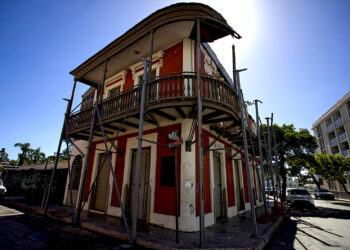 El Museo de la Masacre de Ponce, afectada por los temblores de 2020. (Foto: Thais Llorca | EFE)