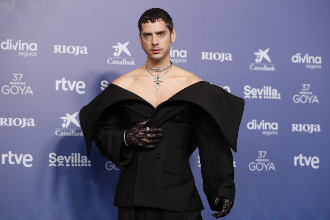 Eduardo Casanova en los Premios Goya 2023. (Foto: EFE / Jorge Zapata)
