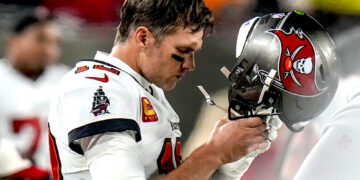 Tom Brady, quarterback de los Buccaneers de Tampa Bay. (Foto: Chris O'Meara | AP)