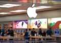 Foto tomada en una tienda Apple en  Pittsburgh el 30 de enero de 2023. (Foto AP /Gene J. Puskar)