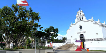 Plaza pública de Coamo (Foto: Michelle Estrada Torres | La Perla del Sur)