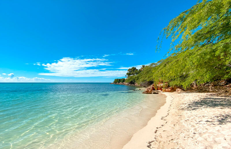 Playa Santa en Guánica. (Foto: Discover Puerto Rico)