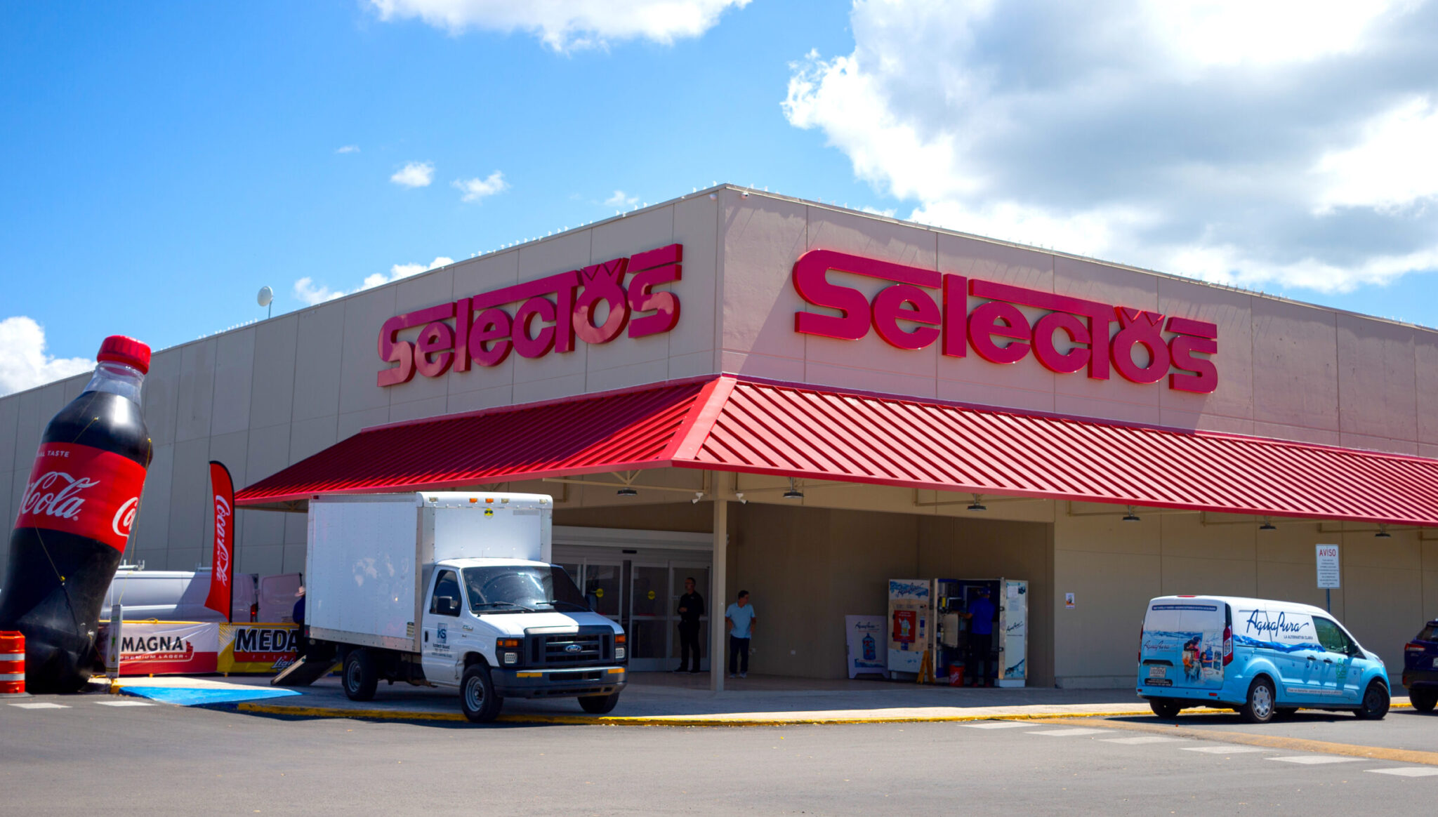 Con 4.5 millones, Selectos expande su huella en Juana Díaz