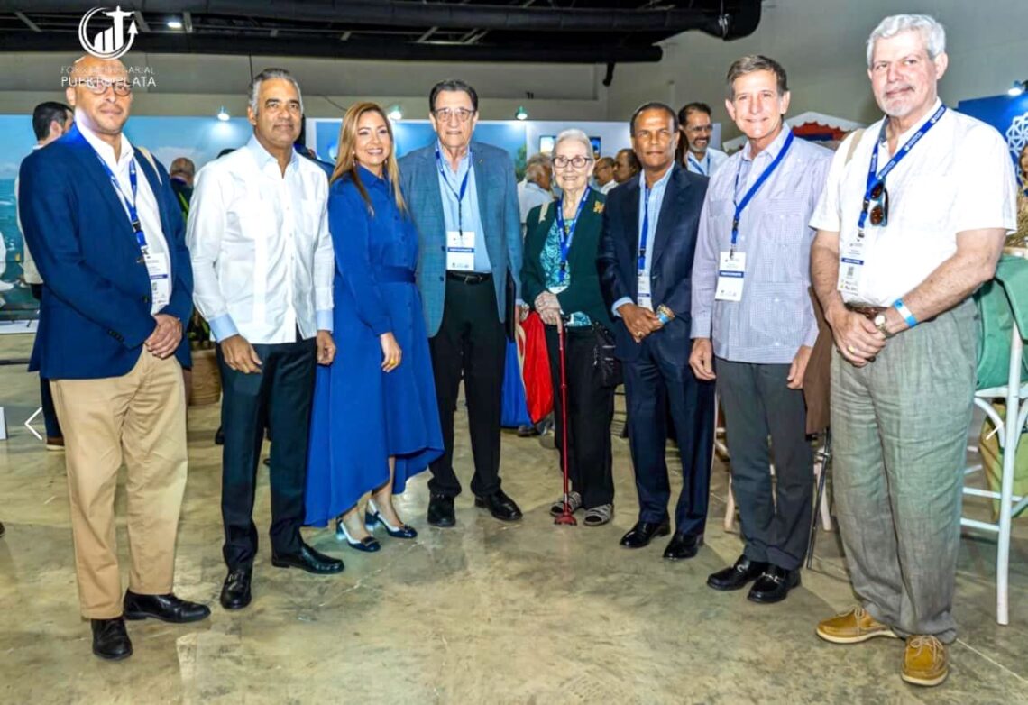 Empresarios puertorriqueños y dominicanos firmaron un acuerdo de colaboración. (Foto suministrada)