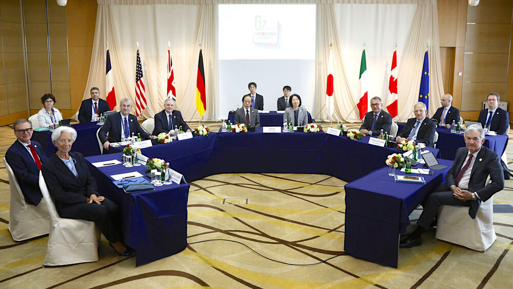 Gobernadores de los bancos centrales de los países del G7 y de la Unión Europea en su reunión en Japón. (Foto: Kiyoshi Ota / Pool Foto vía AP)