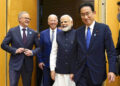 El primer ministro australiano Anthony Albanese, el presidente estadounidense Joe Biden y el premier indio Narendra Modi son recibidos por el primer ministro japonés Fumio Kishida, el año pasado en Tokio. (Foto: Evan Vucci / AP)