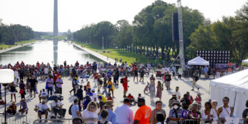 Acto de recordación en el Lincoln Memorial en Washington. (Foto: Jacquelyn Martin / AP)