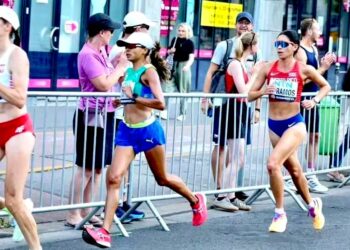 Beverly Ramos en el maratón del Mundial de Atletismo de Budapest. (Foto tomada del Facebook de Beverly Ramos / Fernando Neris)