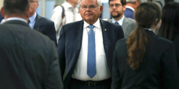 Bob Menéndez. (Foto: Mark Schiefelbein / AP)