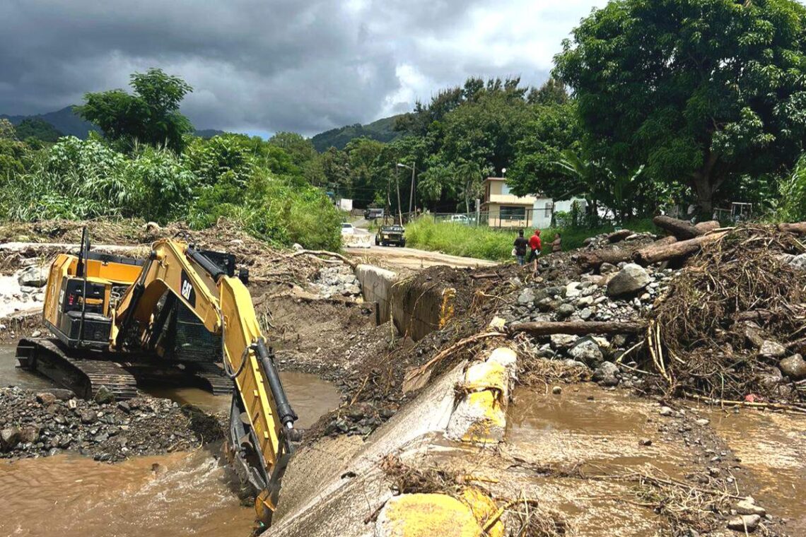 Como alternativa de acceso, el alcalde Raúl Rivera expuso que ya se habilitó el conocido “Camino de La Tórtola”. (Foto suministrada)