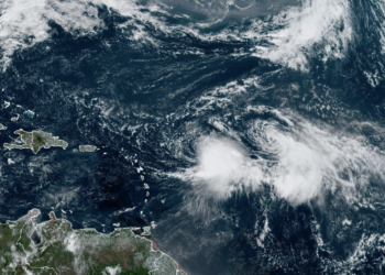 Tormentas Philippe y Rina en el Atlántico. (Imagen de satélite / CNH)