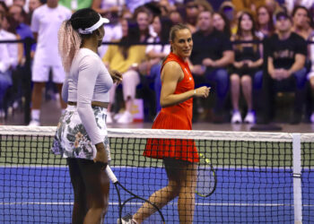 Mónica Puig y Venus Williams tuvieron un juego de exhibición en el Choliseo. (Foto: Thais Llorca / EFE)
