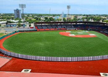 Estadio Francisco "Paquito" Montaner, en Ponce. (Foto: Leones de Ponce LBPRC / Facebook)