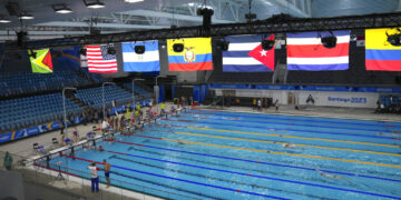 Los nadadores entrenan previo a los Juegos Panamericanos. (Foto: Silvia Izquierdo / AP)