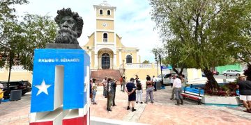 Plaza de la Revolución en Lares. (Foto: Omar Alfonso / La Perla del Sur)