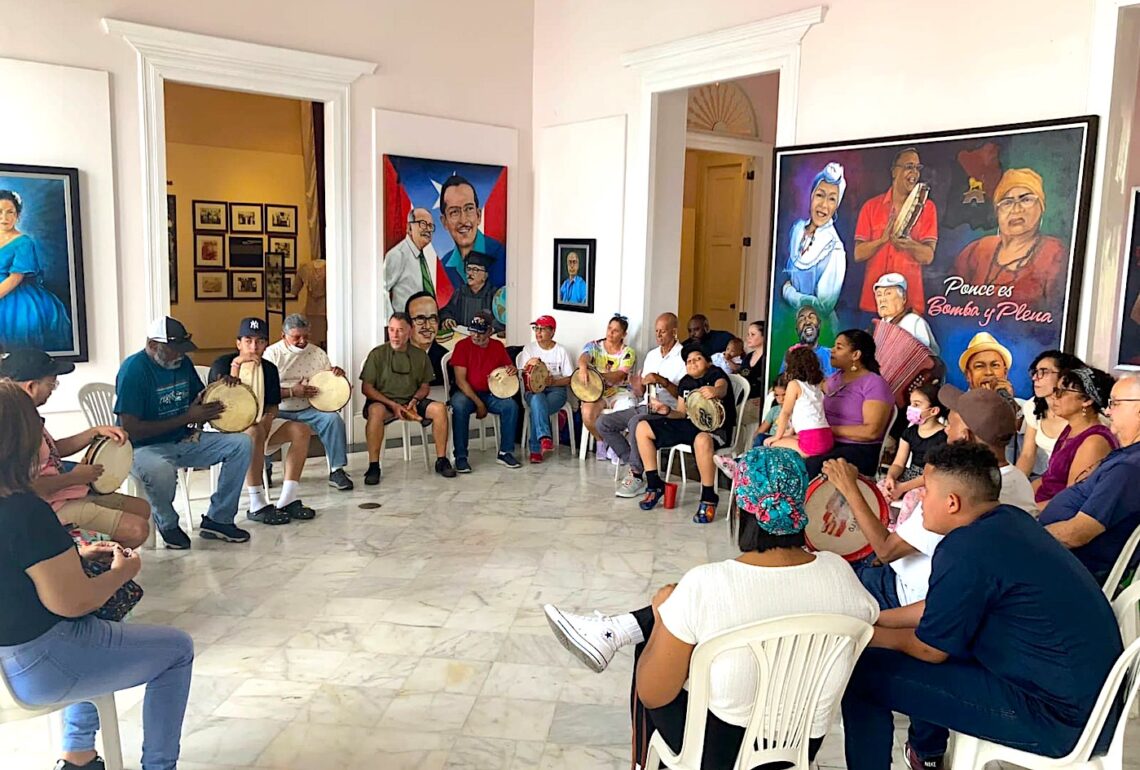 Las clases se llevan a cabo los sábados, de 10:00 de la mañana a 3:00 de la tarde, en el Centro Cultural Carmen Solá de Pereira (Foto suministrada)