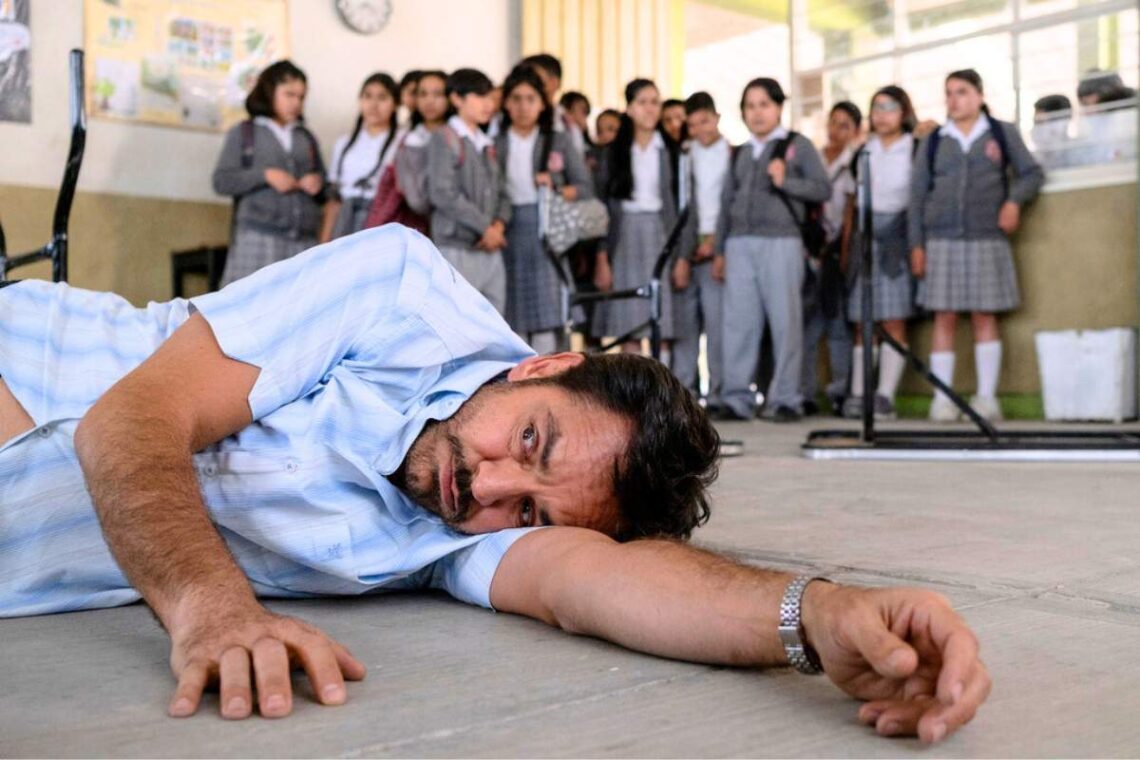 Eugenio Derbez en una escena de "Radical". (Foto: Participant/Pantelion vía AP)