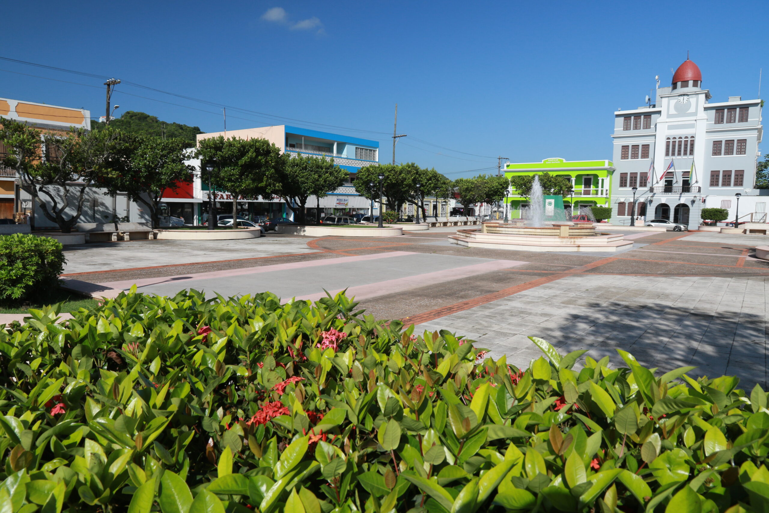 Plaza pública José Francisco Náter de Vega Baja. (Foto: Discover Puerto Rico)