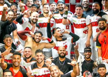 “En mis 45 años en el béisbol profesional no he experimentado una temporada que ha sido buena de principio a fin", dijo el gerente general de los Leones, Edwin Rodríguez. (Foto: Leones de Ponce LBPRC)