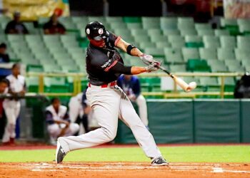 Edwin Díaz, de los Leones de Ponce. (Foto: LBPRC)