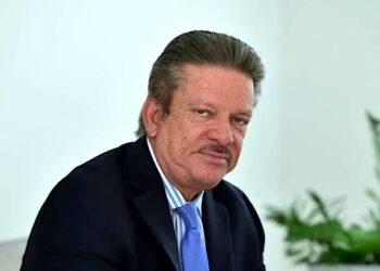 El periodista ponceño Ramón Enrique Torres falleció debido a un padecimiento de cáncer, informó esta mañana su hija Layza Torres. (Foto suministrada)