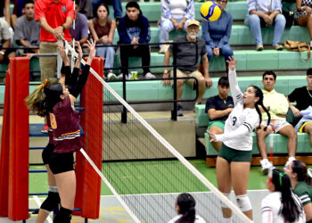 Las Juanas de la UPR de Mayagüez clasificaron a la final del voleibol femenino de la LAI. (Foto: Luis F. Minguela / LAI)