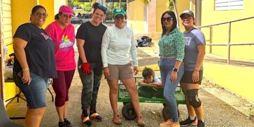 Mari Luz Moreno Rodríguez, Nora M. Pérez Alvarado, Nailin M. Santiago Pérez, Ada Ramona Miranda Alvarado, Migdalia González López y Joseline E. Meléndez Zayas. (Foto suministrada)