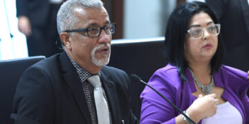 Raúl González, vicepresidente de la Asociación de Maestros de Puerto Rico. (Foto suministrada)