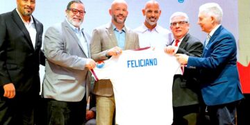 El nuevo inmortal participó en seis Series del Caribe, cinco de ellas de manera consecutiva, representando una vez a Gigantes de Carolina y Leones de Ponce y, en dos oportunidades, a Indios de Mayagüez y Criollos de Caguas, dejando un promedio ofensivo de .326, con 38 hits conectados en 32 partidos. (Foto: Serie del Caribe / Facebook)