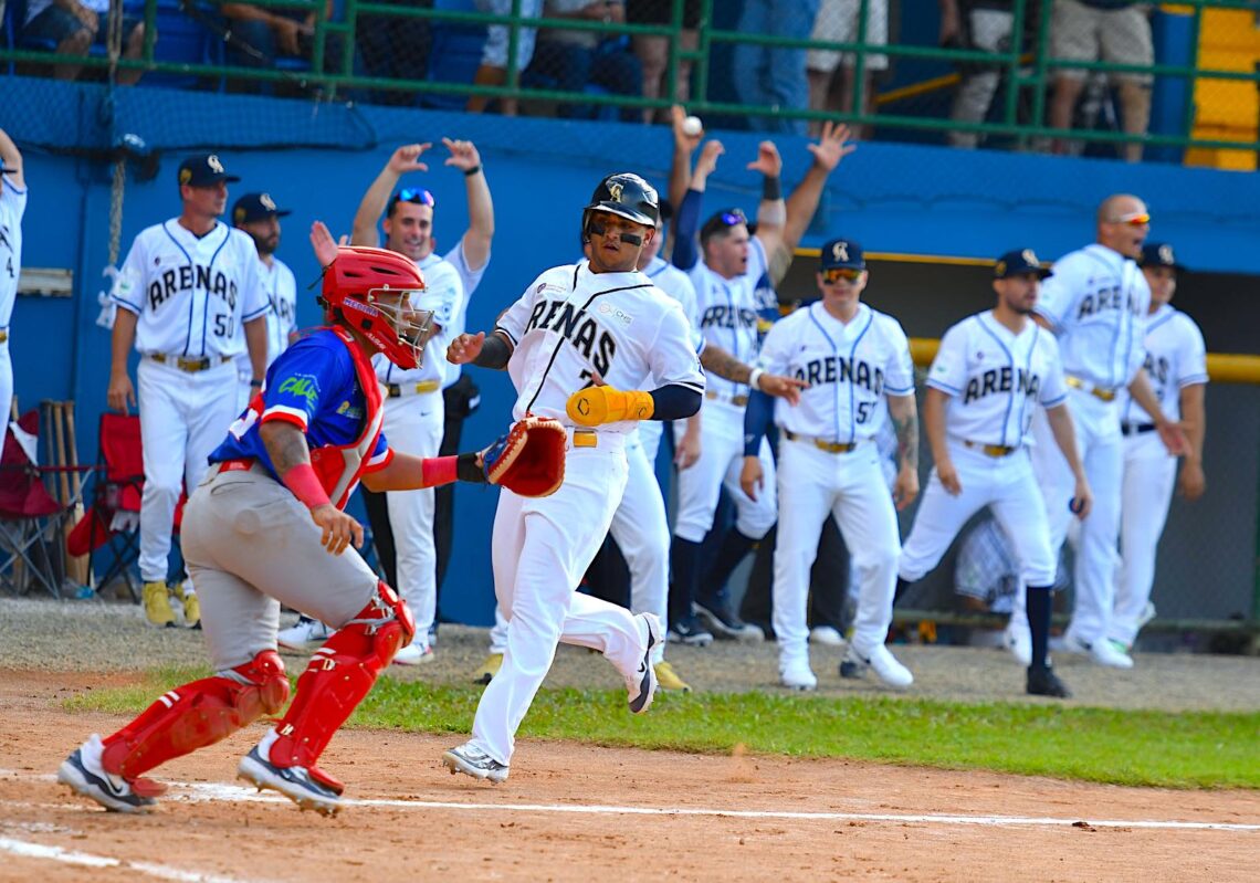 Kerby Camacho, de los Arenosos de Camuy. (Foto: Ángel Santiago)