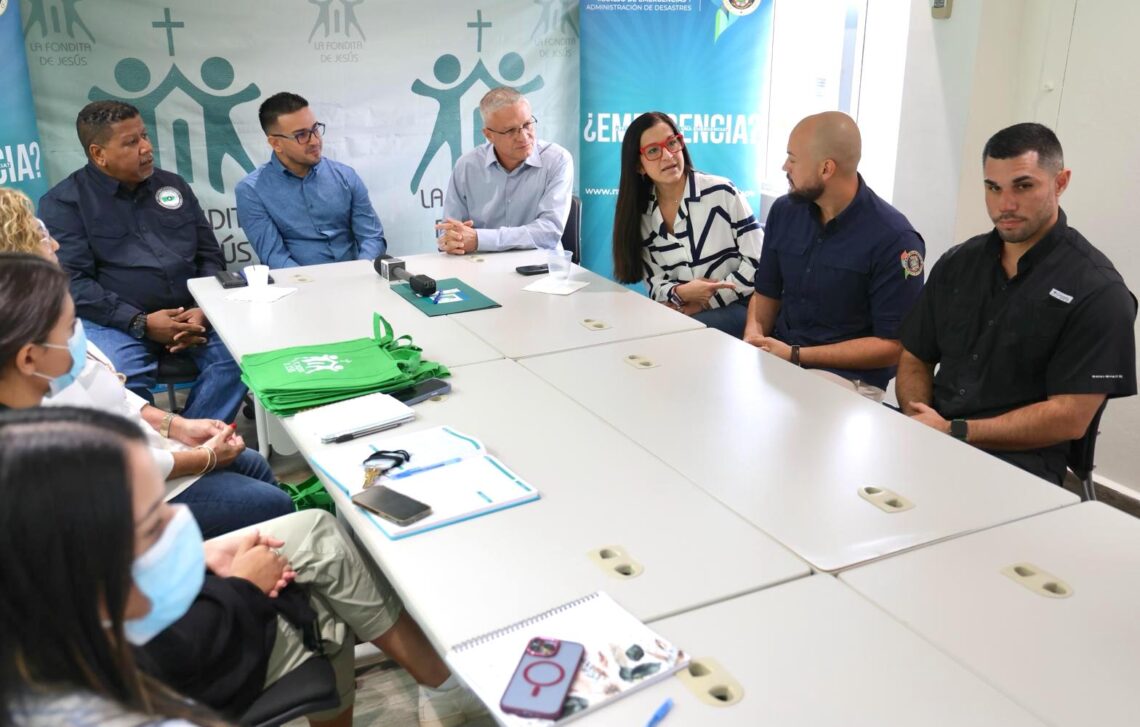 El NMEAD y la Fondita de Jesús firmaron un acuerdo de colaboración para situaciones de emergencia y desastres. (Foto suministrada)