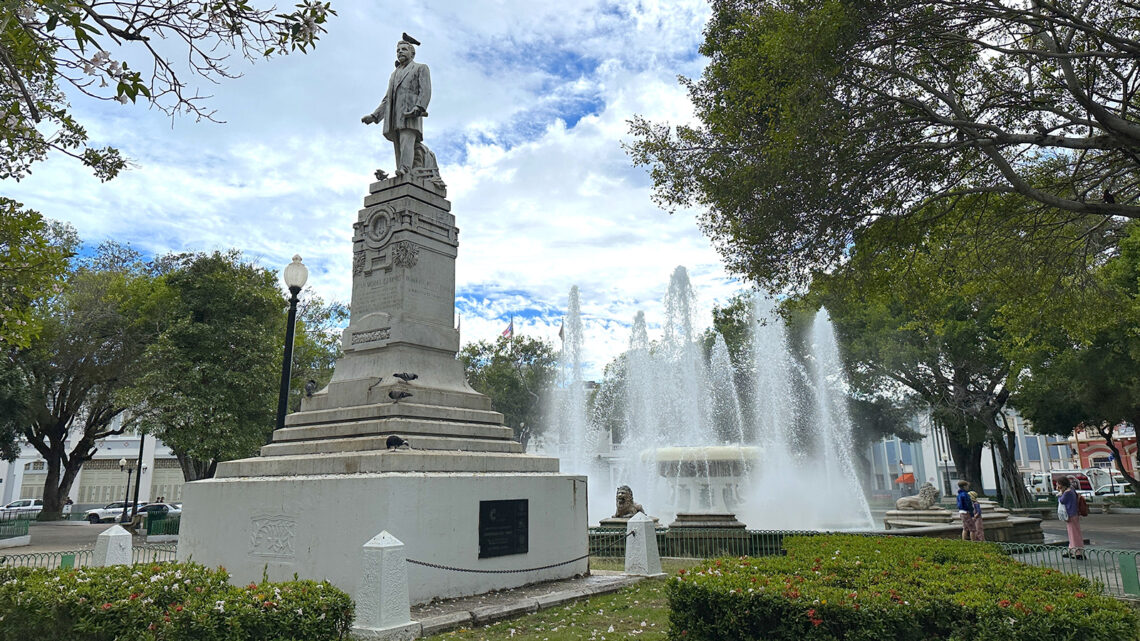 Plaza Las Delicias en Ponce. (Foto: Michelle Estrada Torres)